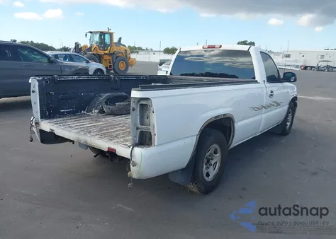 2001 Chevrolet Silverado 1500 из США, поврежденный, VIN 1GCEC14W71Z217897